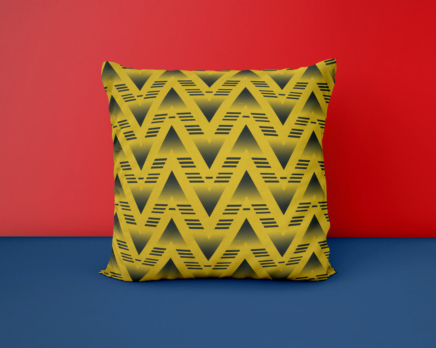 Arsenal 1991 - 1993 (Away) - Retro Kit Inspired Cushion